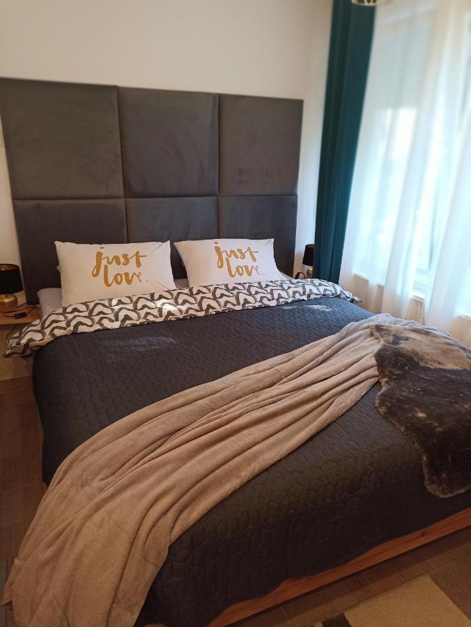 Apartment Close2Park *** ชาโคเว็ค ภายนอก รูปภาพ